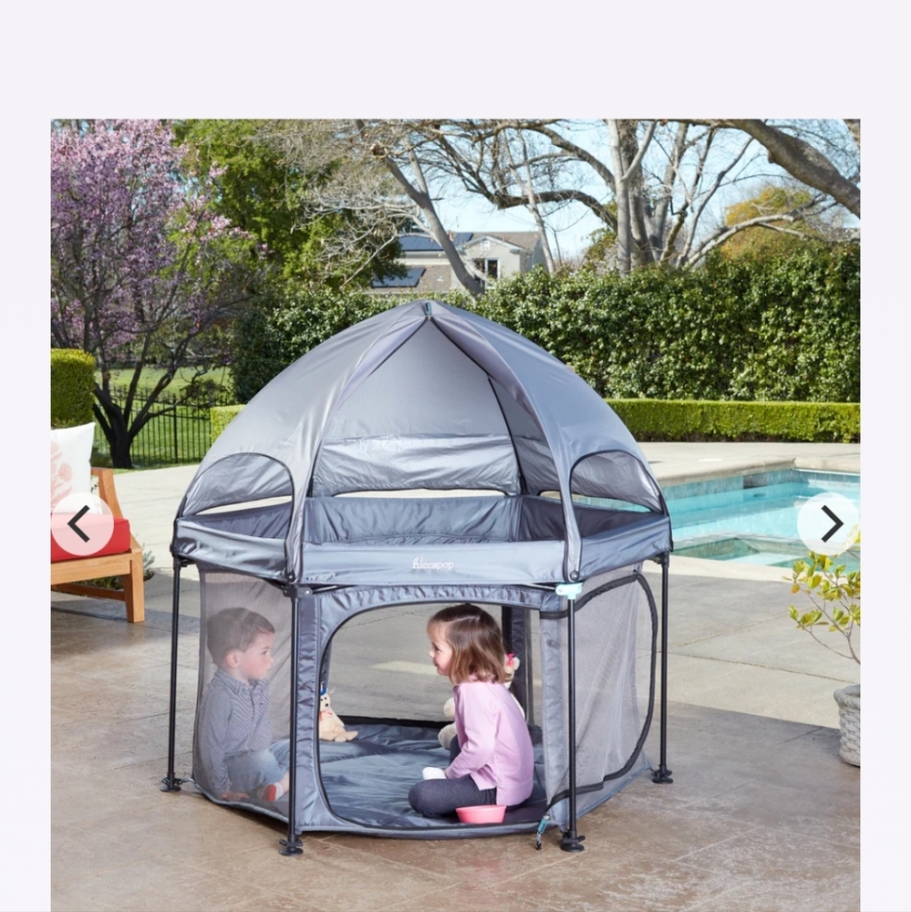 Hiccapop Playpod with Dome